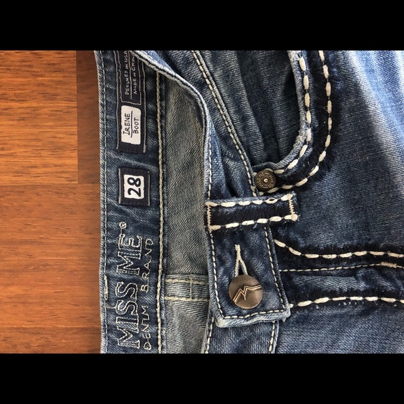 Miss Me Jeans - Picture 3 of 6